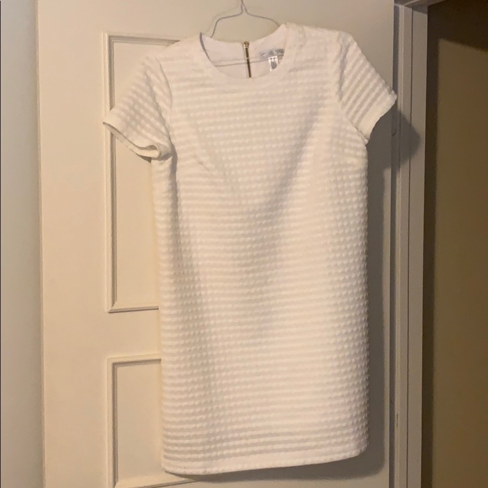 White short sleeved women’s London Times 14P dress
